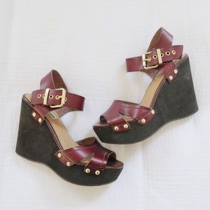 Steve Madden Leather Detail Wedges